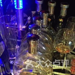 淮海路酒吧團購攻略 集結電話地址價格營業時間，盡享酒類優惠